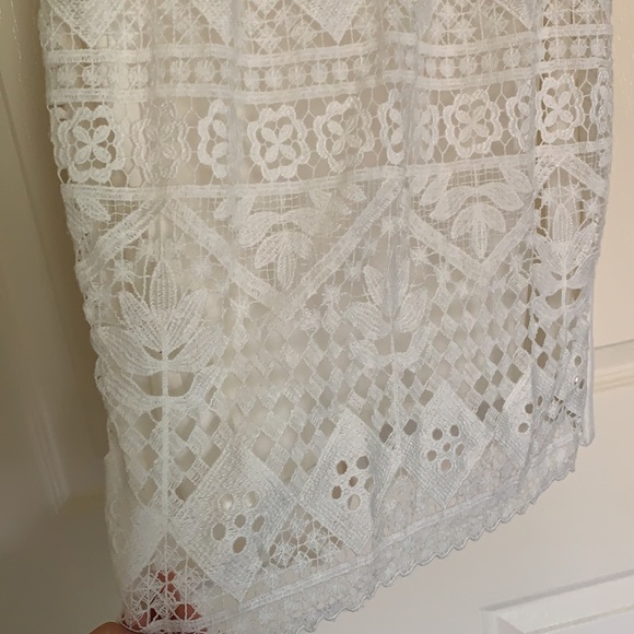 ANTONIO MELANI • Cream Lace Dress - Picture 2 of 5